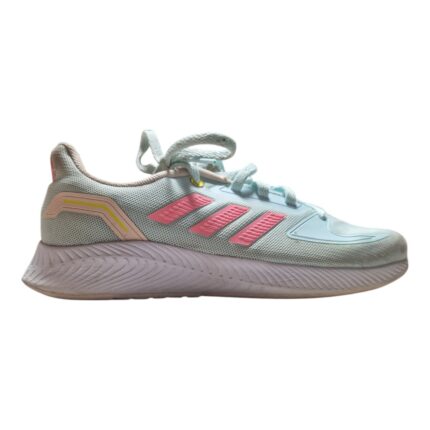 Adidas strigaskór