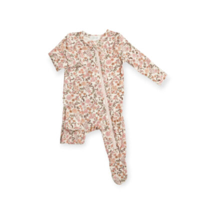Angel Dear blómanáttgalli með pífum (Vintage Calico/ Pin